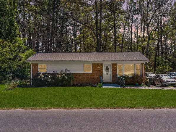 112 E Franklin St, Zebulon, NC 27597