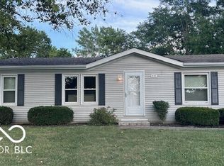 117 Fountain Lake Dr, Greenfield, IN 46140