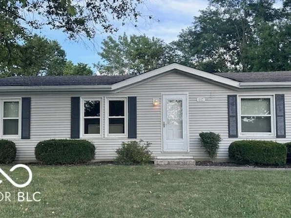 117 Fountain Lake Dr, Greenfield, IN 46140