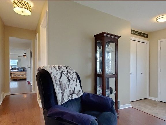 2nd image of 4380 Blue Roof Ln