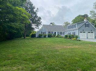 3861 Main St, Barnstable, MA 02630