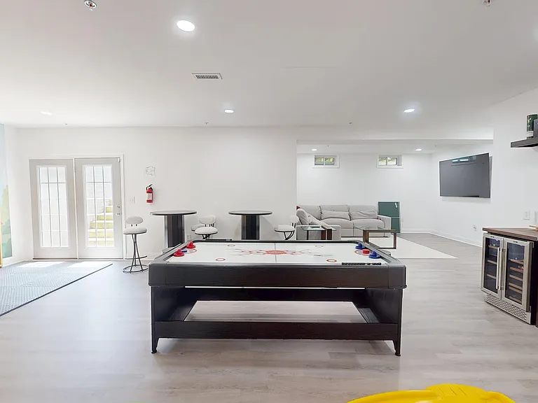 10909 Meridian Hill Way — Photo 12