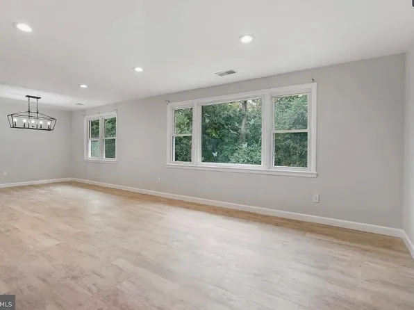 3505 Leslie Ave, Temple Hills, MD 20748