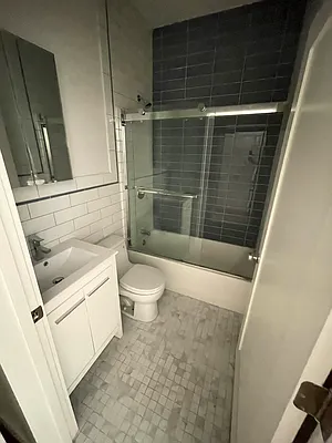 Rented by Best Apartments North Inc | media 28