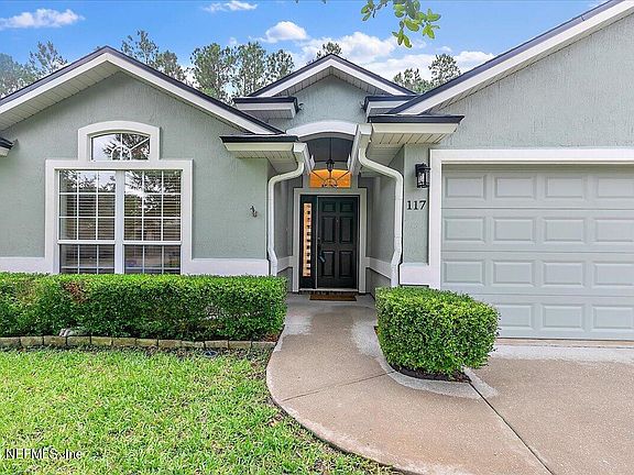 3rd image of 117 MAHOGANY BAY Drive