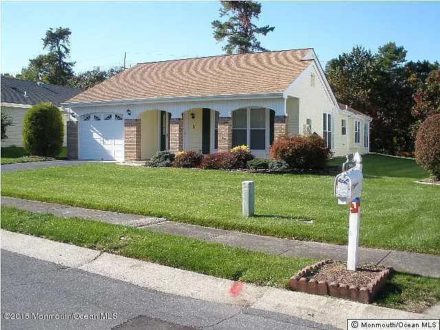 5 Durham Ave photo 1
