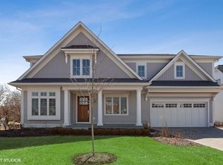 421 Williams Ct, Clarendon Hills, IL 60514