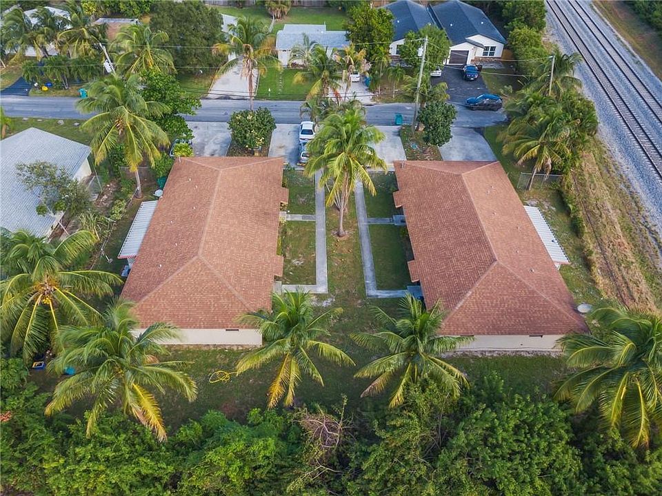 1st image of 306 SE 21st Avenue