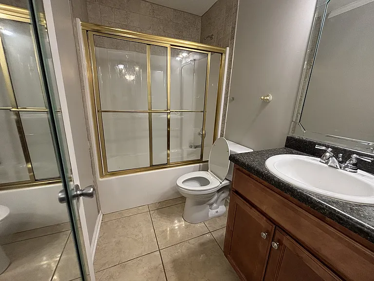 110 Fox Haven Ln — Photo 8