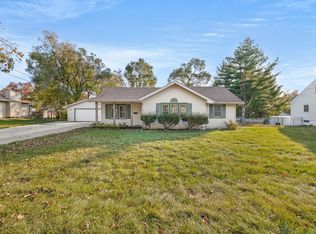 7014 Oliver Smith Dr, Urbandale, IA 50322