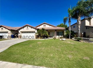 7208 Mist Falls Dr, Bakersfield, CA 93312