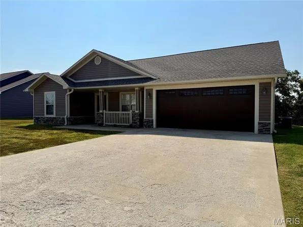 113 Lincoln Dr, Poplar Bluff, MO 63901