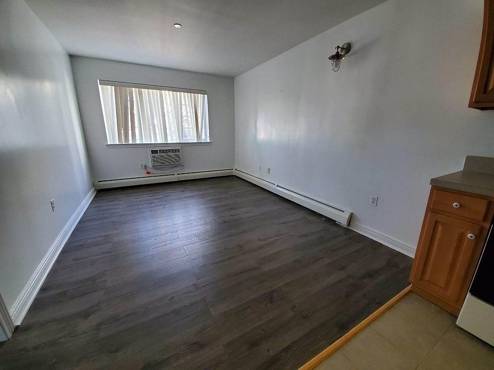 1st image of 72-35 Metropolitan Ave #1