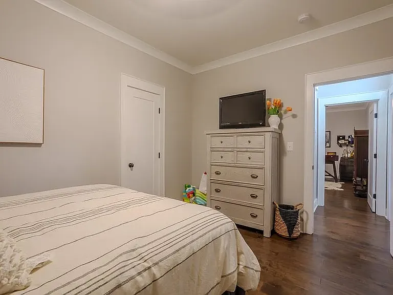 127 Ashbey Cir — Photo 26