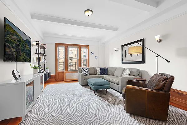 1st image of 215 W 88th St APT 10H