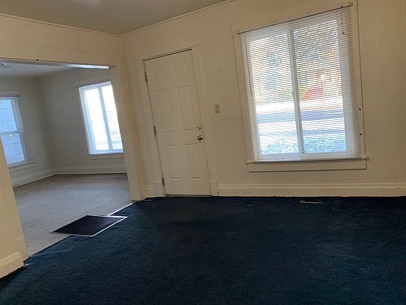 5th image of 607 N Sprague St #607