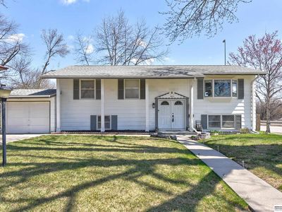 1453 N 90th Ave, Omaha, NE, 68114