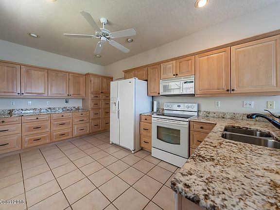 3rd image of 3134 River Villa Way