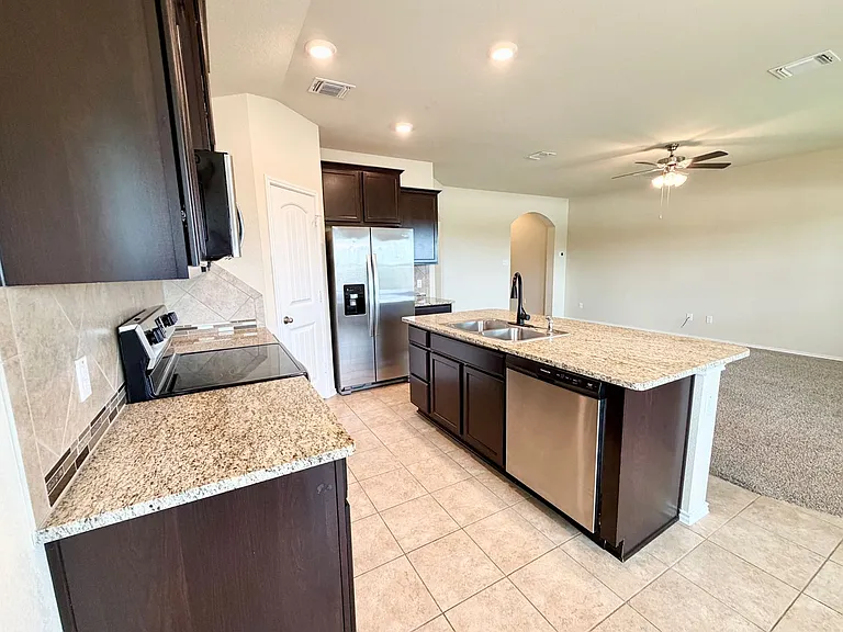 829 Ibis Falls Loop — Photo 11
