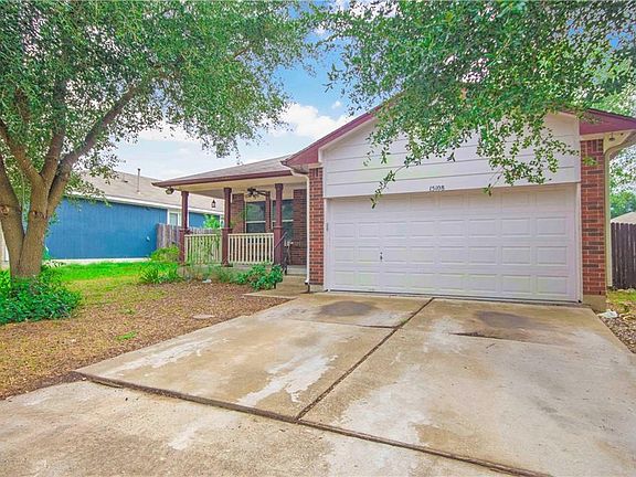 2nd image of 15108 Stave Oak Ln