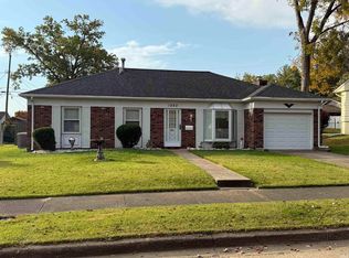 1262 Woodbine Ln, Evansville, IN 47710