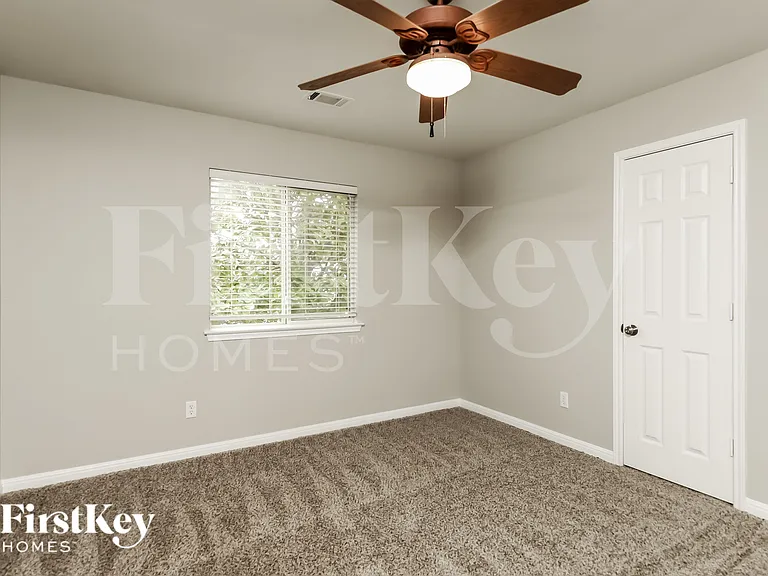 20930 Pedregoso Ln — Photo 12