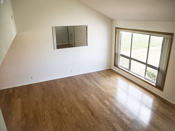 2nd image of 327 Bailey Dr