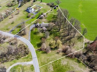 712 Vinemont Rd, Reinholds, PA 17569