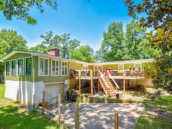 5th image of 1849 Pineview Dr