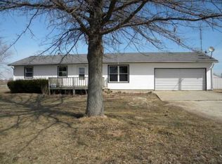 28249 Schell Rd, Milledgeville, IL 61051