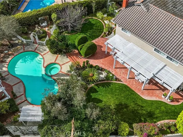 980 S Rutgers Cir, Anaheim, CA 92807