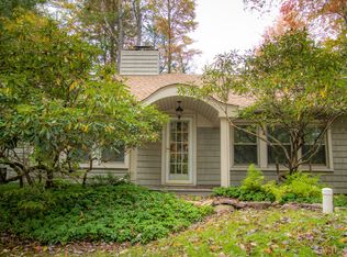 5149 Woodland Ave, Pocono Pines, PA