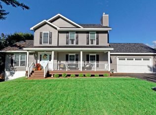 15 Bellemeade St, Wynantskill, NY 12198