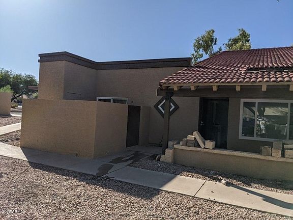 3rd image of 16629 E Almont Dr APT 104