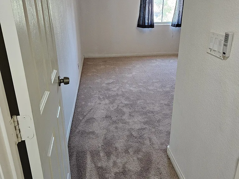 7204 Mountain Den Ave — Photo 10
