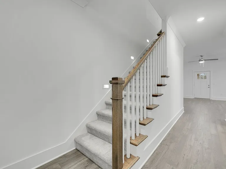 609 Lee St #A1 — Photo 3