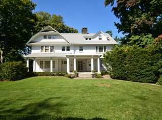 621 Berkeley Ave, Orange, NJ 07050