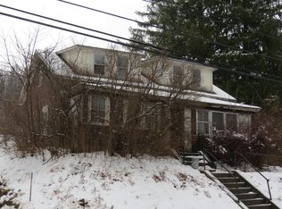 684 N Hoosac Rd, Williamstown, MA 01267