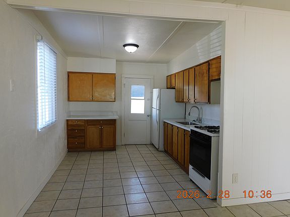 5th image of 2635 W Augusta Dr
