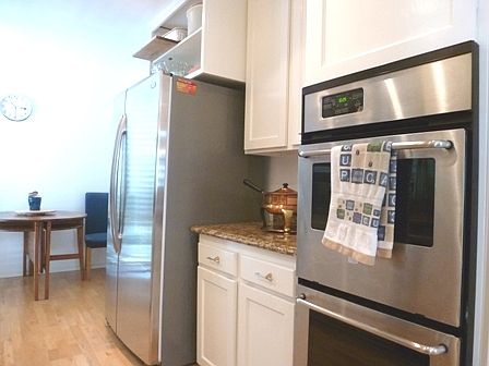 3rd image of 1033 Carol Dr APT 402
