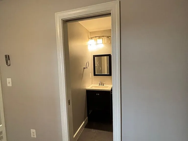 1749 T St NW — Photo 26