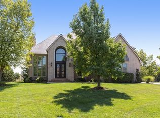 1136 N Woodridge St, Wichita, KS 67206