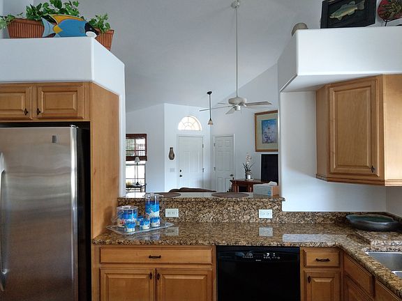 5th image of 4071 King Tarpon Dr