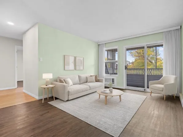 575 Sutherland Ave Unit 310, Kelowna, BC V1Y 8V1