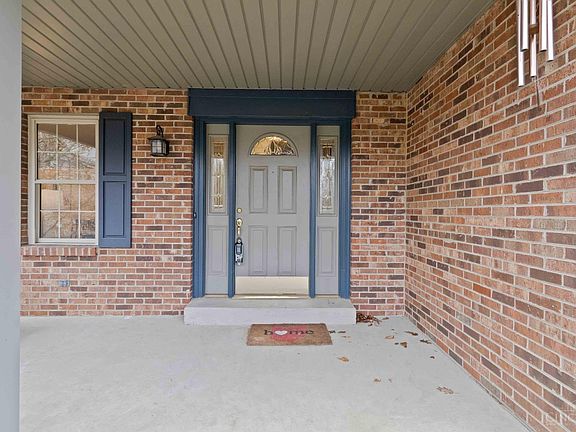 3rd image of 8140 Maxfield Ln