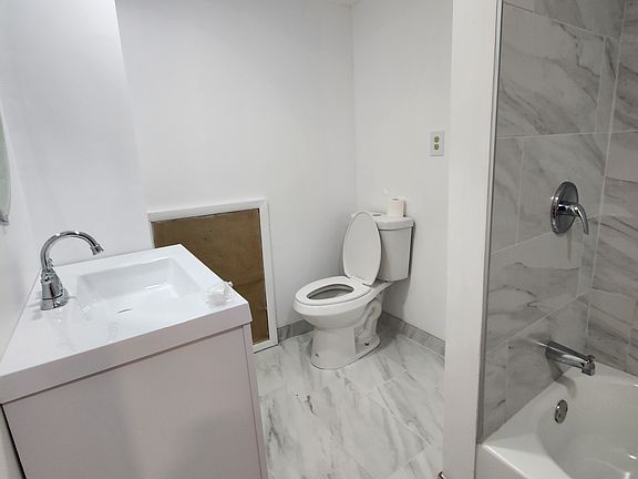 4th image of 1742 Cleveland Ave Floor 2