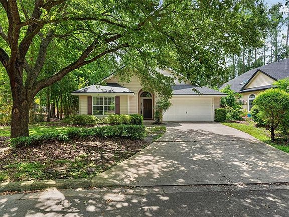 2nd image of 9437 SW 31st Ln
