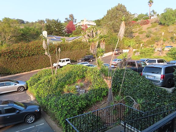 3rd image of 160 Evans Ave #5