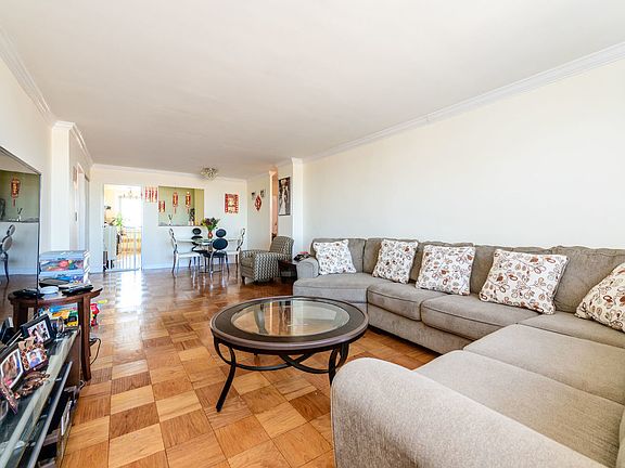 2nd image of 7025 Yellowstone Blvd APT 23M