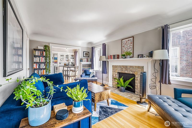 5th image of 746 10th Avenue E